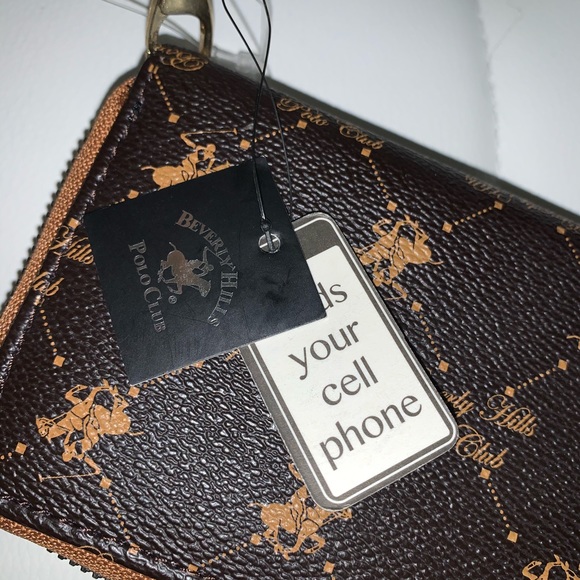 Polo Wristlet - Picture 4 of 4